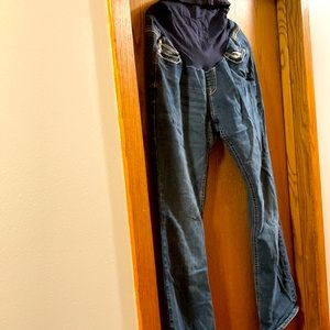Maternity blue jeans